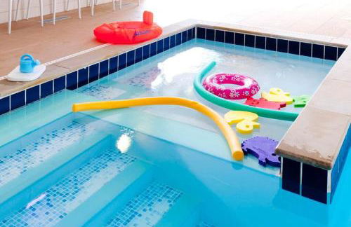 Retallack Resort 4 bedroom lodge - Hot Tub for hire on request -Pool & Spa - Foto 16