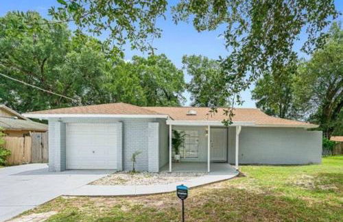 Stunning Heated Pool House Close to Tampa & Casino - Foto 49