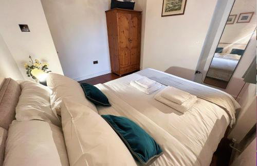 Lovely 2 Bedroom Garden Flat in London - Foto 13