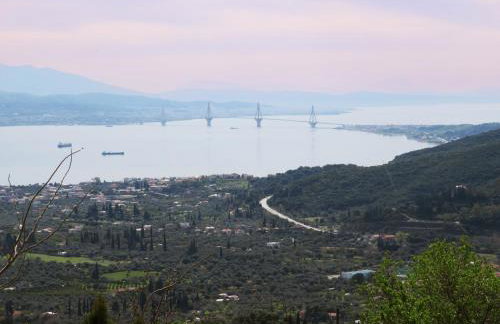 Up on the hill - Foto 3