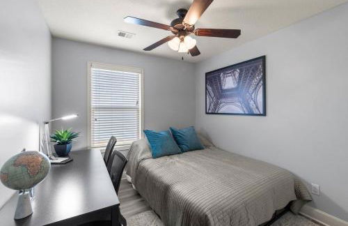 Home Away from Home 2 Close to KCI Airport, Weston - Foto 38