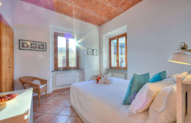 Lago Magico Pied Dans L Eau - Foto 8