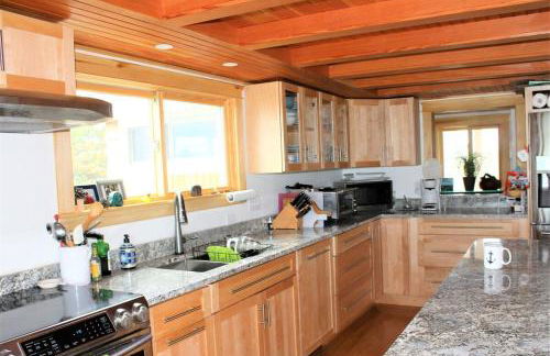 Camp46 Luxury Oceanfront Plum Island Cottage - Foto 19