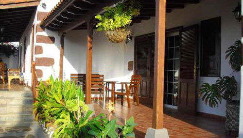Elegant Apartment in San Cristóbal de La Laguna with Pool – 35 m² - Foto 4