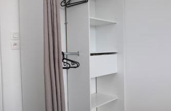 Le 3 Chambres Parking Proche Tram - Foto 14