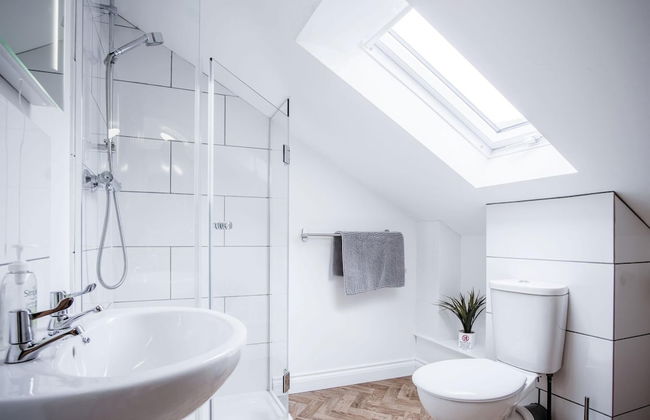 Yellow Cottage - 2 Bedroom Cottage - Dale - Foto 19