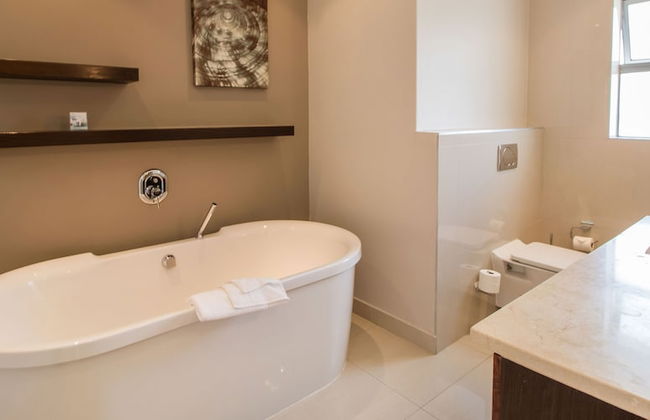 The Crystal Apartments - Photo 57