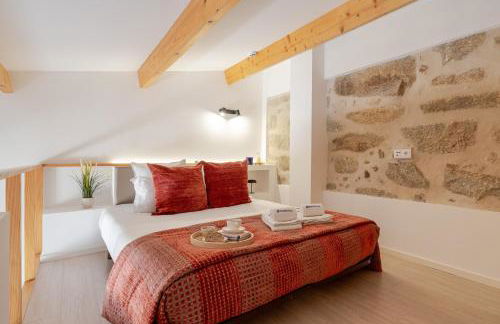 Authentic Studio with Terrace by HostWise - Foto 2