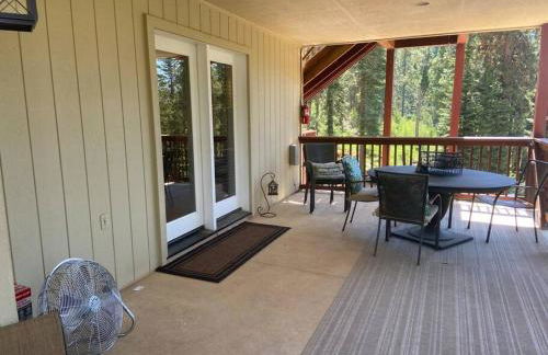 YoBee! Park Reservation Included! Heart of Yosemite - Homey Studios and Breakfast - Foto 63