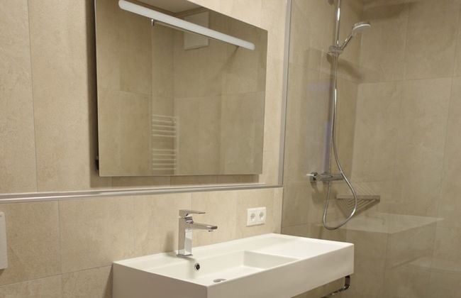 Freiheit-La - Photo 23