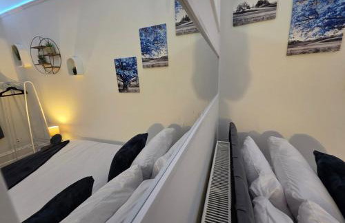 Spacious - Free Parking - Sleeps 6 - M20-FolkestoneCentralStation - Foto 29