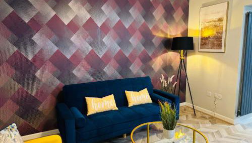 Comfy Studio Flat and Workspace near Ashton-U-Lyne Station - Foto 3