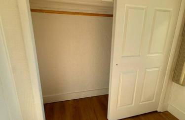 Stylish budget friendly retreat! - Foto 40