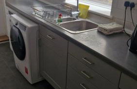 Spacious 4-Bedroom Home - Foto 22