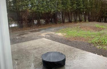 Cozy Coastal Retreat N Lake Ontario Sleeps 8 - Foto 27