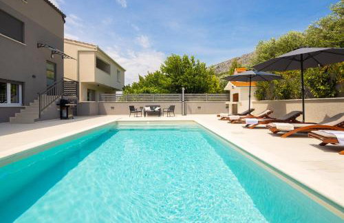 Luxury Apartment Lorena - Private Heated Pool - - Photo 26