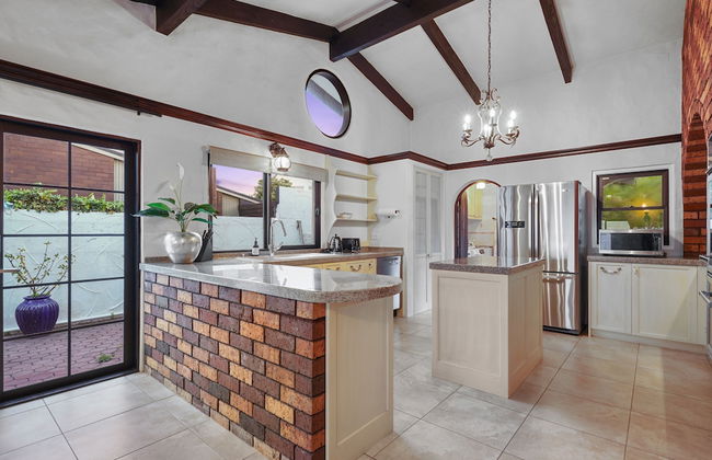 Magnificent Beachfront Mansion - Pool - Foto 22