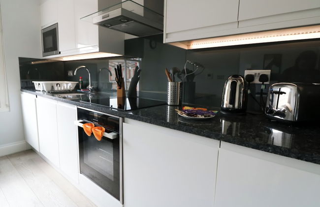 High Street Kensington by Viridian Apartments - Photo 25