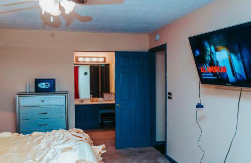 Spacious & Quiet 3BR Family Home with Fast WiFi - Foto 67