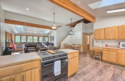 Hike, Bike and Ski, 12 Mi to Slopes Serene Cabin - Foto 12