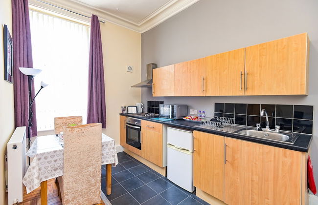 The Elm Wood Apartments - Photo 36