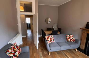 John Knox's Apartment on Edinburgh's Royal Mile - Photo 3