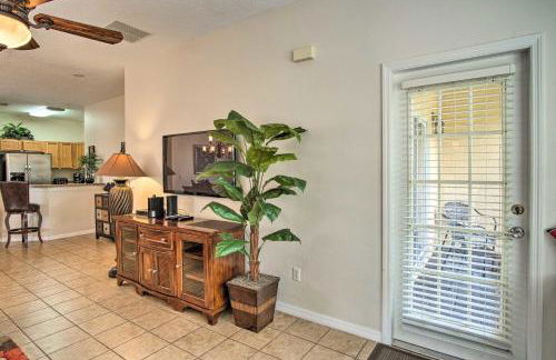 Quiet Disney Condo w/ Balcony ~ 2 Miles to Disney World! - Foto 7