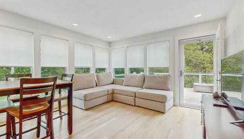 The Saffron Cottage - Photo 2