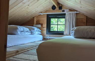 'Monktonmead Lodge' in secluded setting, with private indoor pool. - Photo 11