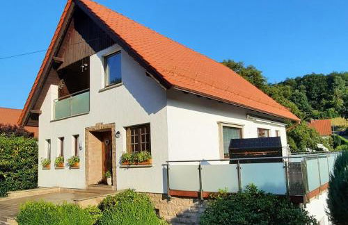 Ferienwohnung am Rennsteig bei Eisenach - Ilona Schmidt - Foto 1