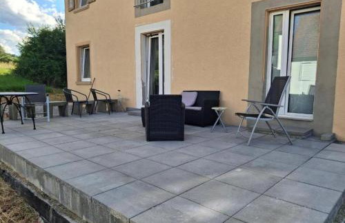 Erdgeschoss 75 m2 Großer Parkplatz WLAN Terrasse 30 m2 Übernachtung Unterkunft - Foto 3