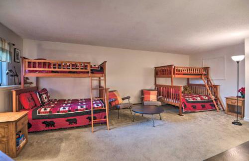 Updated Condo Next to Burke Mountain Bike Trails! - Foto 18