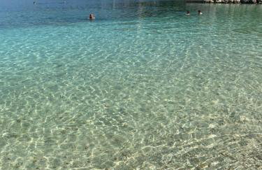 Cellinis Home Apartment - Photo 10