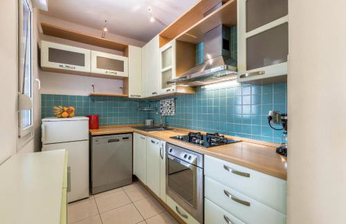 Hana City Apartment - Photo 3