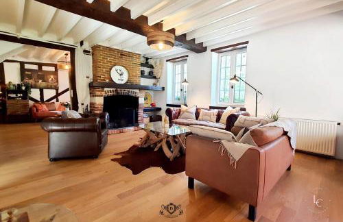 La Bretonnerie Luxury villa with pool & jacuzzi in a equestrian estate - Photo 45