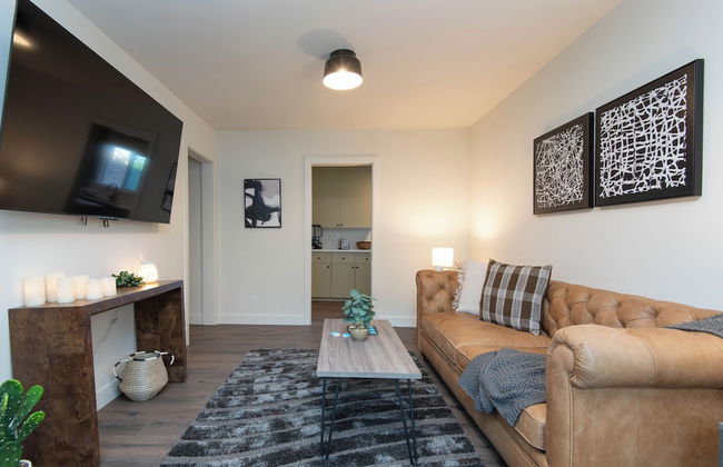 Wonderful 2-BR Apt Near Dodger - Photo 22