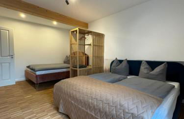 Garden Apartment - Photo 8