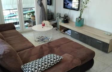 Οικία με αυλή και πάρκινγκ, μέσα στο κάστρο της πόλης - Foto 2