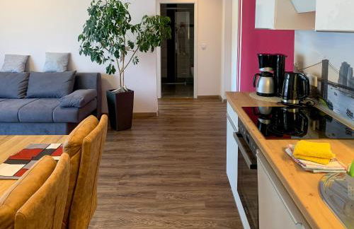 Top-moderne Ferienwohnung und Apartments auf früherem wunderschönen Bauernhof im Elbe-Elster-Kreis in Brandenburg bei Herzberg-Elster, Schönewalde, Holzdorf - Foto 8