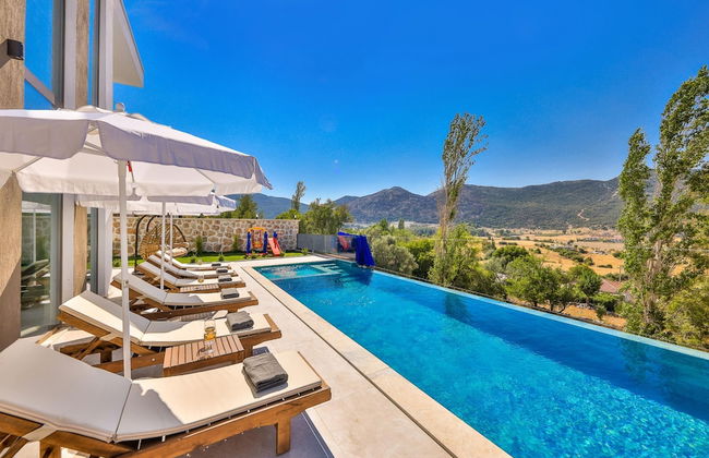 Villa Taha in Kas With 3 Bedrooms and 3 Bathrooms - Foto 38