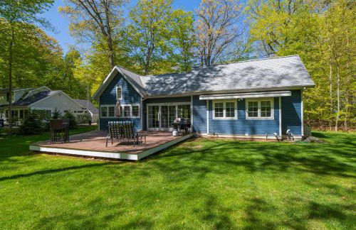 My Blue Haven - Shared lake access across the street! Glamorous home! - Foto 44