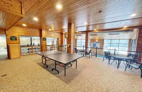 Ski in Ski out Townhome, Indoor and outdoor pools, hot tub, fire pits, and more - Foto 45
