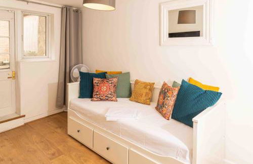 2 Bedroom Flat by Haggerston Station - Foto 4