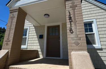 Freshly renovated home in a vintage neighborhood - Foto 1
