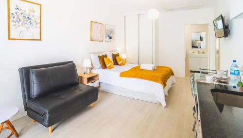 Fernandes House - Photo 3