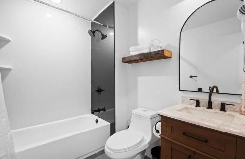 Pocono Summit Lodge Game Room & Family Fun - Foto 24