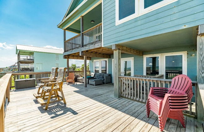 Superb Home With Private Walkover to Beach - Foto 4