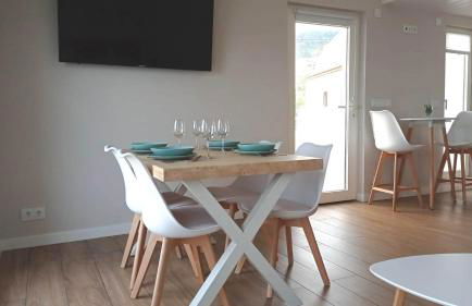 Vila Mariña. Casa marinera con terraza sobre el mar en Caión - Foto 8