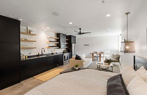 Zion Lofts Unit 4 - Photo 6