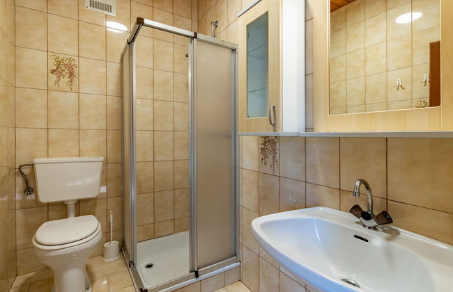 Alpenrose 2 - Photo 13